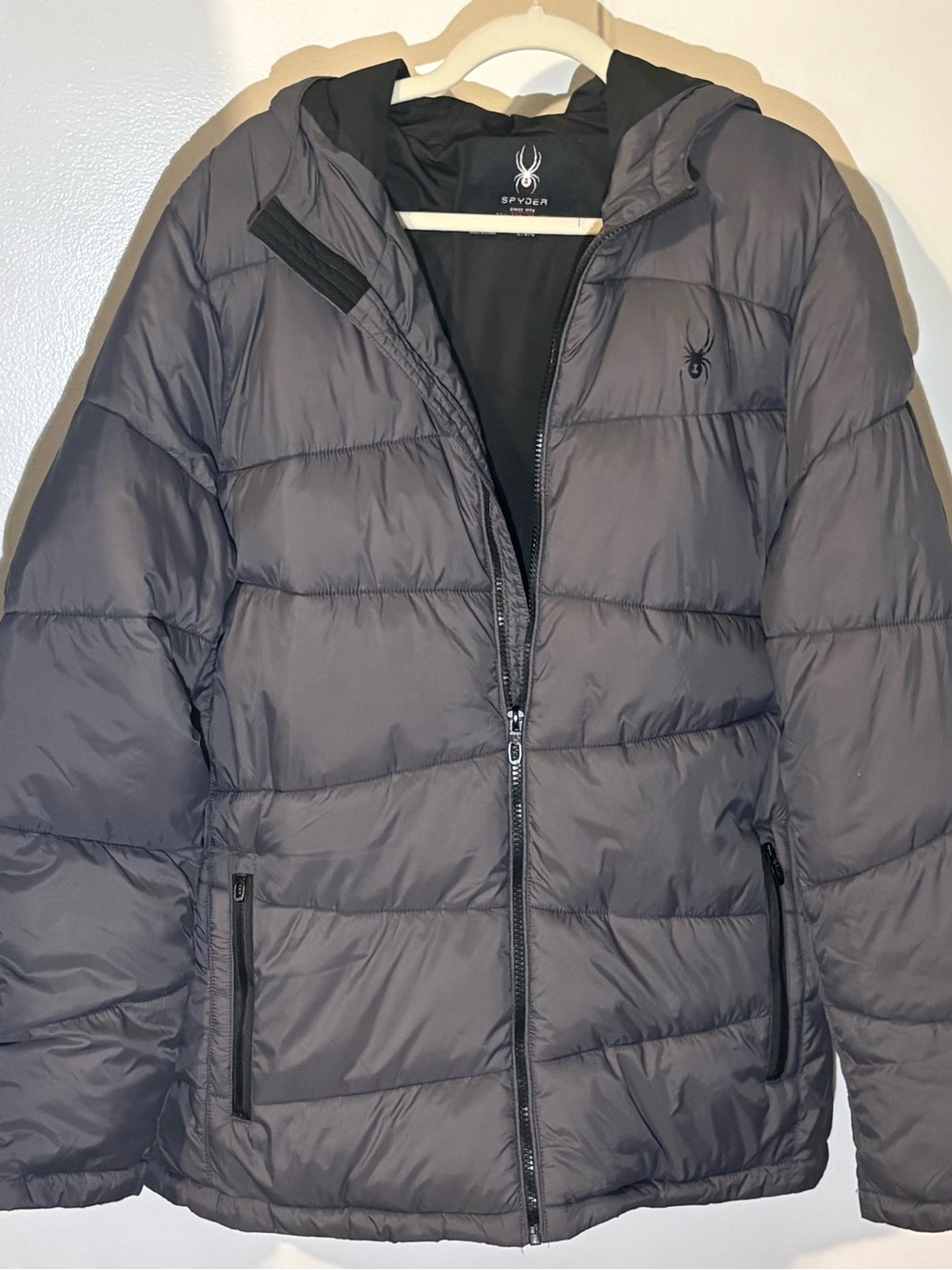SPYDER Men’s Large Puffer Jacket Grey